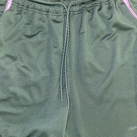 Outdoor Voices Women's RecMesh 5" Short Small Ever Green Athletic Shorts - Picture 2 of 7